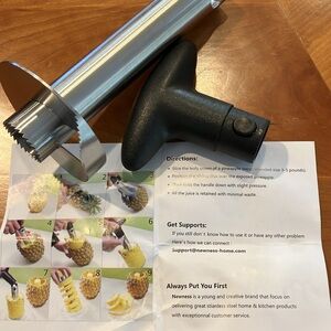 Pineapple Corer &  Fruit Cutters 7-Piece Set